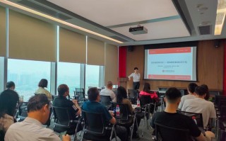 证券期货投资咨询业务有何规范与风险？