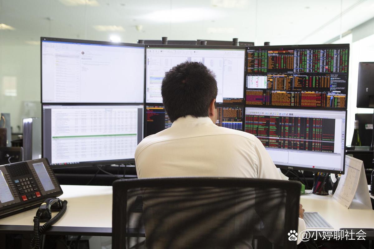 国际期货操盘手选拔,如何脱颖而出?-第2张图片-华宇铭诚 国际期货操盘手选拔,如何脱颖而出?-第2张图片-华宇铭诚