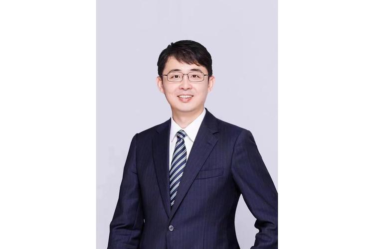 光大期货股指期货研究员，策略如何？-第1张图片-华宇铭诚