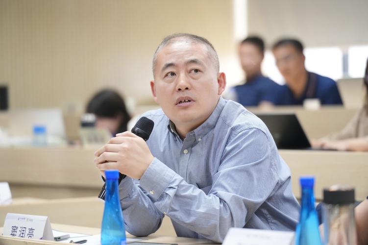 弘毅投资管理(天津)有何业务特色？-第1张图片-华宇铭诚