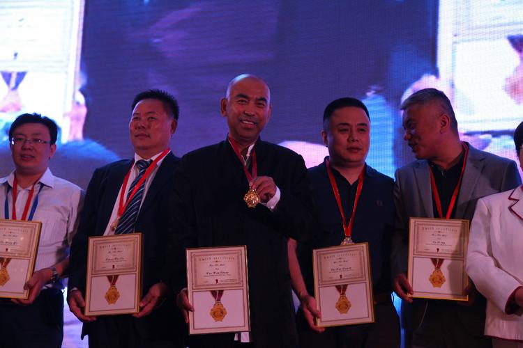 富国于洋基金经理冠军有何投资秘诀？-第3张图片-华宇铭诚